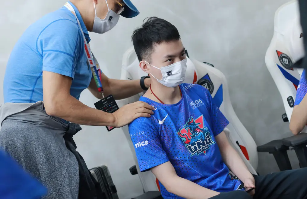 九游-Rookie焦点对战，凯恩与40激战德国队分钟，领先优势明显胜负难料！